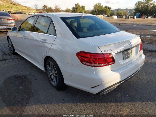 Mercedes-Benz E 350 2014 WDDHF5KB3EB022976 Image 3