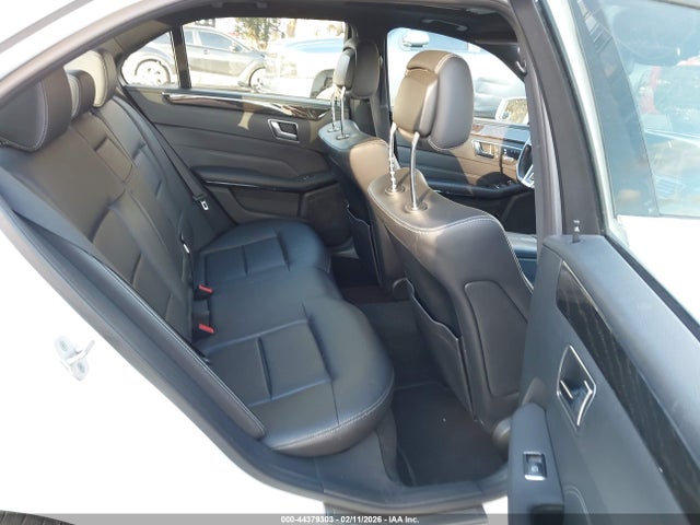Mercedes-Benz E 350 2014 WDDHF5KB3EB022976 Image 8