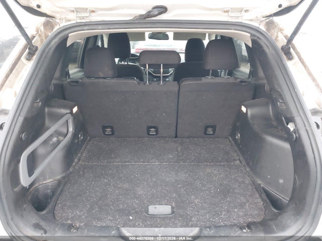 Продаж на аукціоні авто 2015 Jeep Cherokee Latitude, vin: 1C4PJMCB8FW787270, номер лоту: 44379306