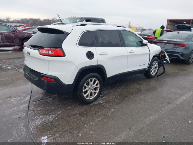 Продаж на аукціоні авто 2015 Jeep Cherokee Latitude, vin: 1C4PJMCB8FW787270, номер лоту: 44379306