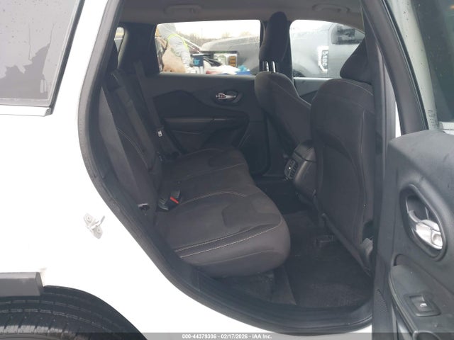 Продаж на аукціоні авто 2015 Jeep Cherokee Latitude, vin: 1C4PJMCB8FW787270, номер лоту: 44379306