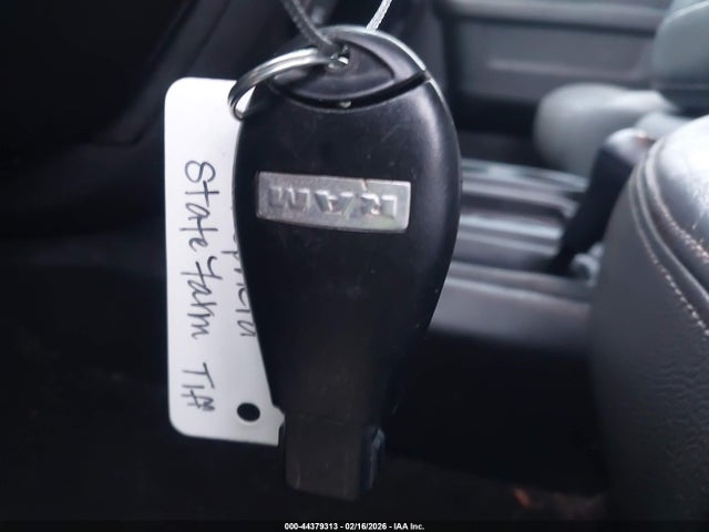 44379313 :رقم المزاد ، 3C6UR5CJ2FG502061 vin ، 2015 Ram 2500 مزاد بيع