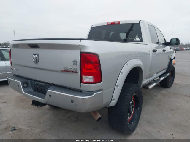 44379313 :رقم المزاد ، 3C6UR5CJ2FG502061 vin ، 2015 Ram 2500 مزاد بيع