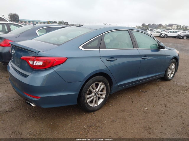 Hyundai Sonata 2017 5NPE24AF0HH445489 Image 4