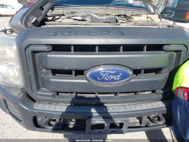 Ford F-550 Chassis Xl 2014 1FD0X5HT2EEA04872 Image 6