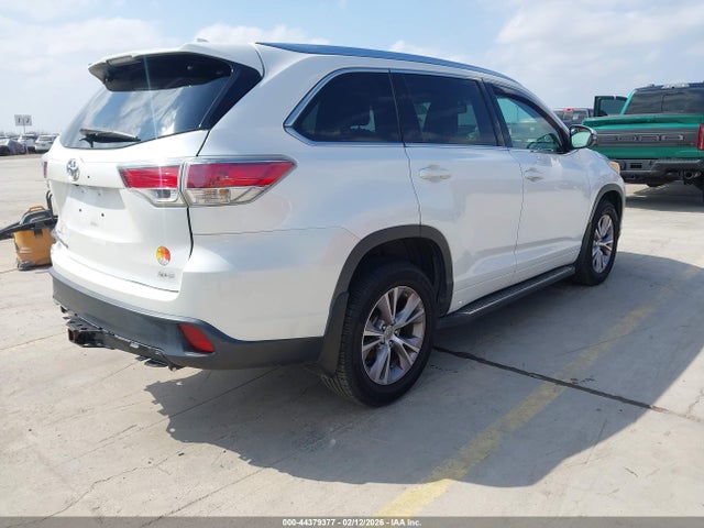 5TDKKRFH0FS093600 Toyota Highlander Xle V6