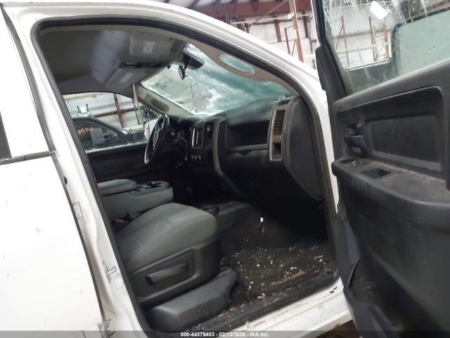 Aukcja sprzedaży 2018 Ram 2500 Tradesman  4x4 6'4 Box, vin: 3C6UR5CJ1JG147537, numer aukcji: 44379403