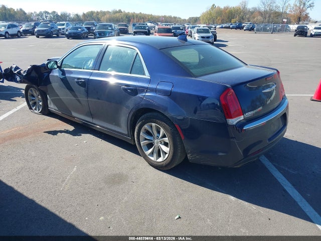 44379414 :رقم المزاد ، 2C3CCAAG3GH216554 vin ، 2016 Chrysler 300 Limited مزاد بيع