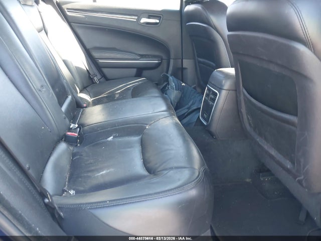 44379414 :رقم المزاد ، 2C3CCAAG3GH216554 vin ، 2016 Chrysler 300 Limited مزاد بيع