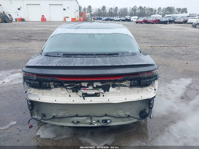 Lucid Air Touring 2025 50EA1TEA4SA008275 Image 17