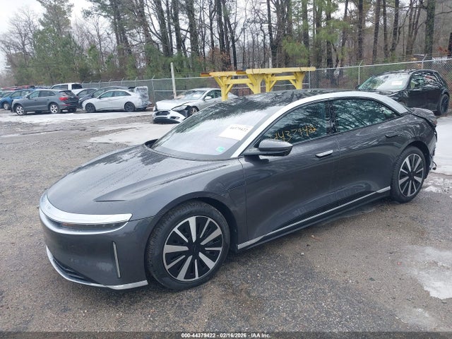 Lucid Air Touring 2025 50EA1TEA4SA008275 Image 2