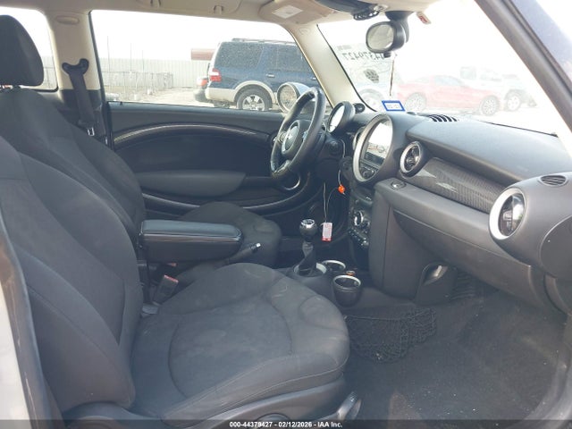 2011 MINI COOPER S WMWSV3C54BTY20888 Photo 4
