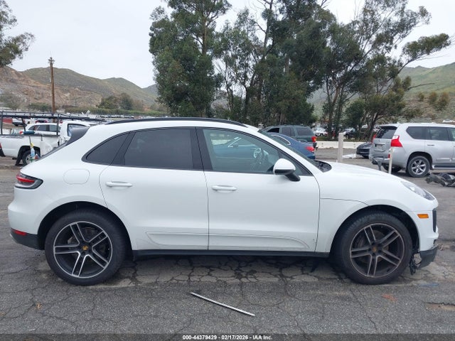Porsche Macan 2021 WP1AA2A52MLB09490 Image 13
