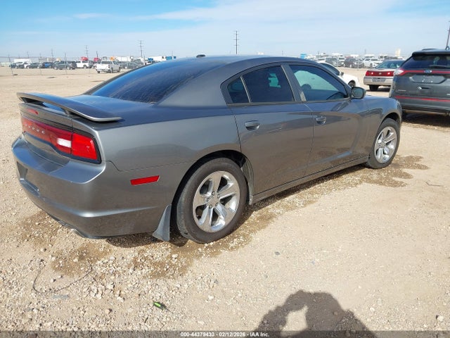 44379433 :رقم المزاد ، 2C3CDXBG5CH260242 vin ، 2012 Dodge Charger Se مزاد بيع