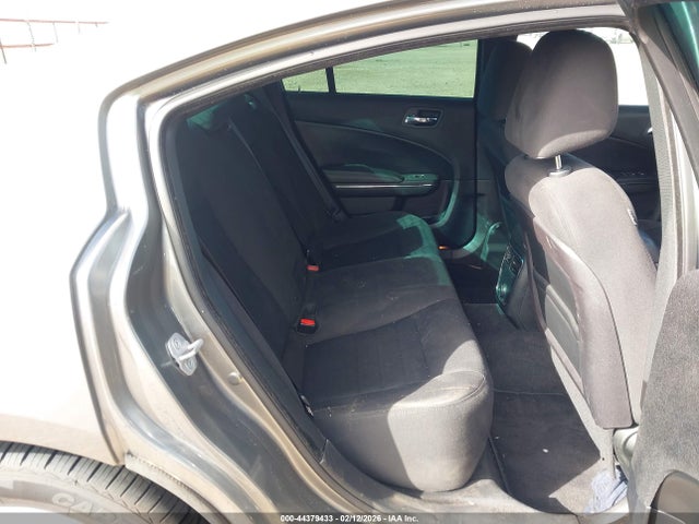 44379433 :رقم المزاد ، 2C3CDXBG5CH260242 vin ، 2012 Dodge Charger Se مزاد بيع