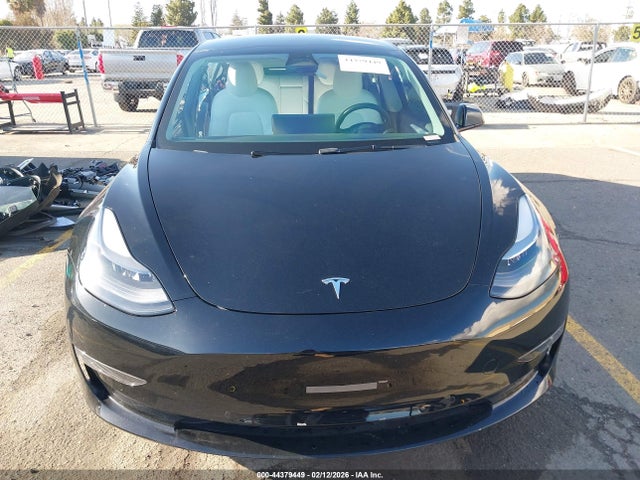 Продажа на аукционе авто 2022 Tesla Model 3 Long Range Dual Motor All-wheel Drive, vin: 5YJ3E1EB2NF152871, номер лота: 44379449
