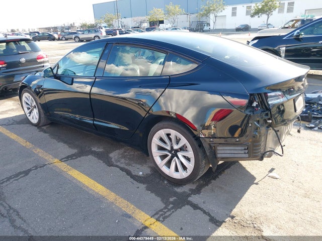 Продажа на аукционе авто 2022 Tesla Model 3 Long Range Dual Motor All-wheel Drive, vin: 5YJ3E1EB2NF152871, номер лота: 44379449