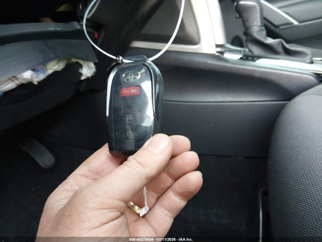 2022 TOYOTA COROLLA CROSS 7MUCAABGXNV023466 Photo 10