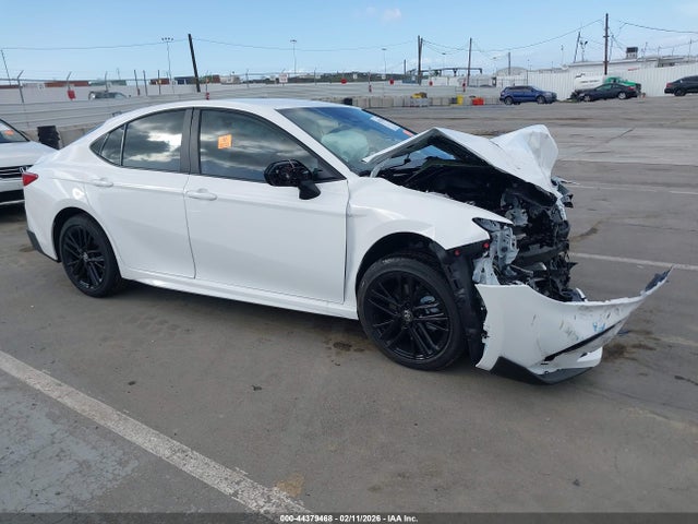 Toyota CAMRY SE 2026 4T1DAACK4TU252411 zdjęcie główne