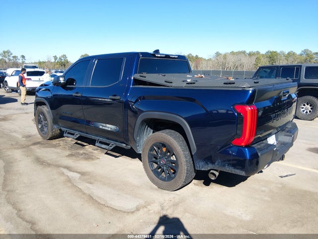 44379481 :رقم المزاد ، 5TFLA5DBXNX033928 vin ، 2022 Toyota Tundra Sr5 مزاد بيع
