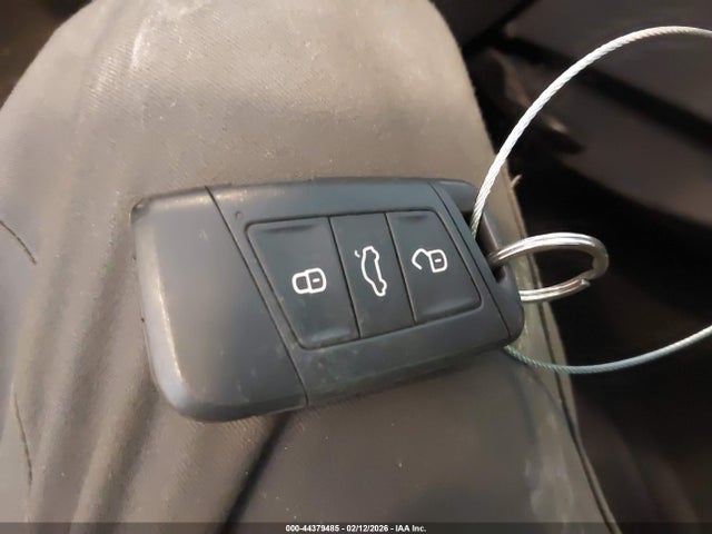 2018 VOLKSWAGEN ATLAS 1V2CP2CA4JC592221 Photo 10