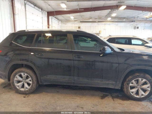 2018 Volkswagen Atlas 2.0t Se მანქანა იყიდება აუქციონზე, vin: 1V2CP2CA4JC592221, აუქციონის ნომერი: 44379485