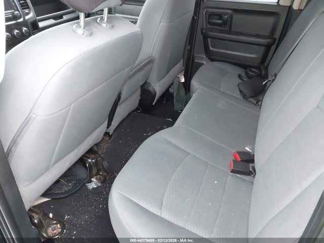 Продажа на аукционе авто 2018 Ram 1500 Express  4x4 6'4 Box, vin: 1C6RR7FT7JS163023, номер лота: 44379489