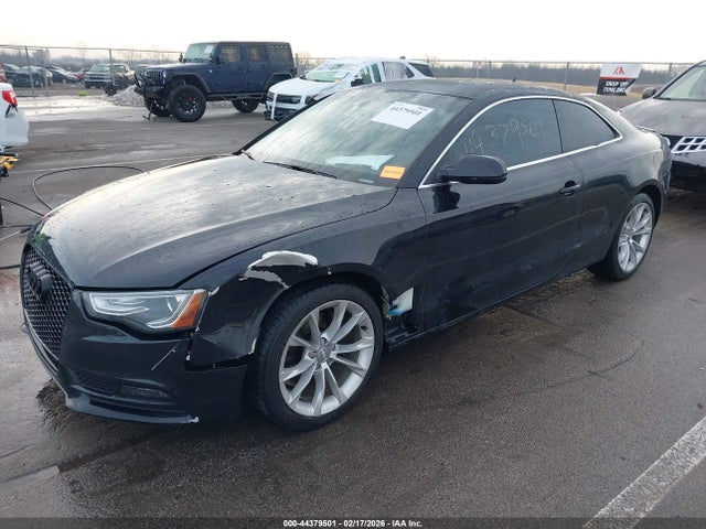 Продажа на аукционе авто 2013 Audi A5 2.0t Premium, vin: WAULFAFR1DA026661, номер лота: 44379501