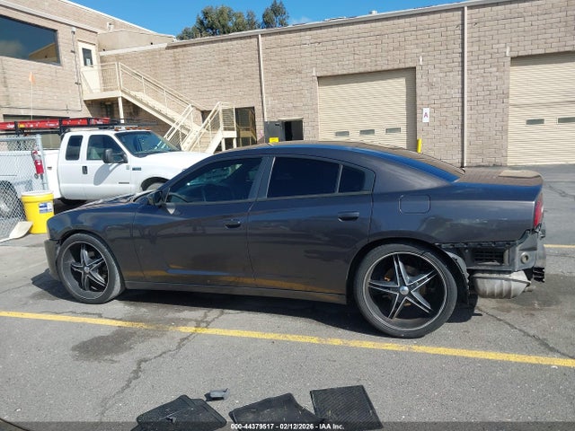 2C3CDXBGXEH243410 Dodge Charger Se