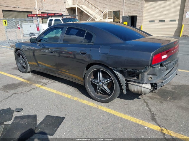 2C3CDXBGXEH243410 Dodge Charger Se