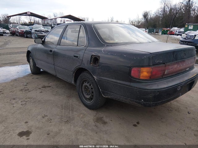 1994 TOYOTA CAMRY 4T1SK12E3RU857075 Photo 2