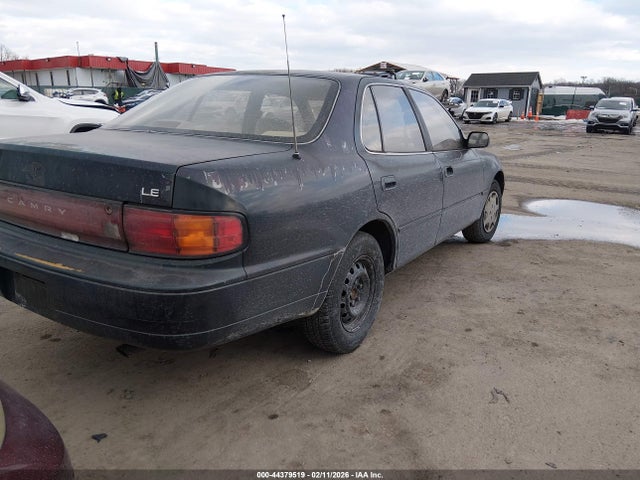1994 TOYOTA CAMRY 4T1SK12E3RU857075 Photo 3