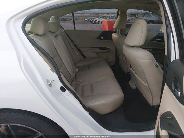 JHMCR6F75HC028296 Honda Accord Hybrid Touring