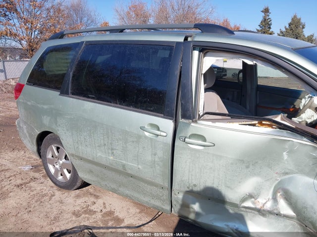 Aukcja sprzedaży 2006 Toyota Sienna Xle, vin: 5TDZA22C56S535015, numer aukcji: 44379551