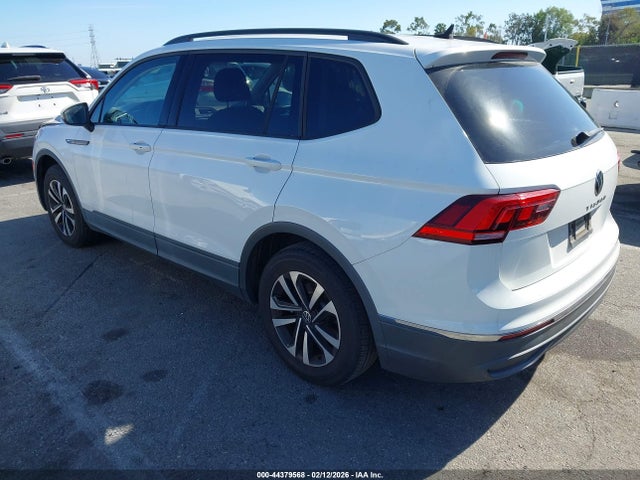 3VV1B7AX4NM028814 Volkswagen Tiguan 2.0t S