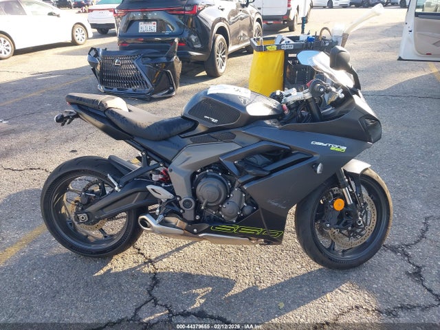Triumph Motorcycle Daytona 660 2025 SMTL23UF4STBV0044 Image 12