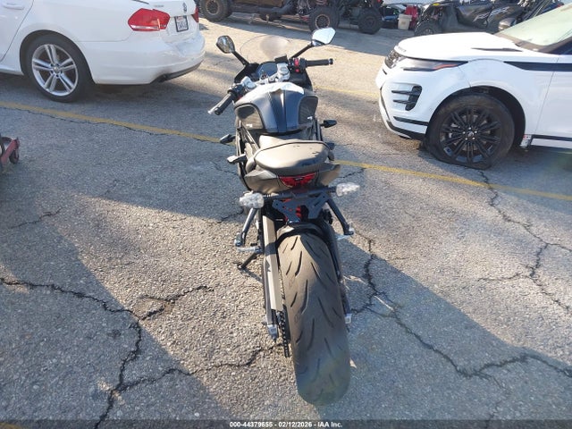 Triumph Motorcycle Daytona 660 2025 SMTL23UF4STBV0044 Image 6