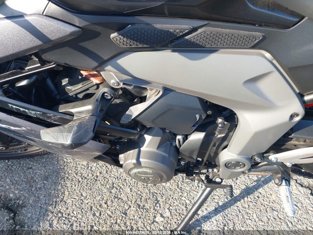 Triumph Motorcycle Daytona 660 2025 SMTL23UF4STBV0044 Image 9