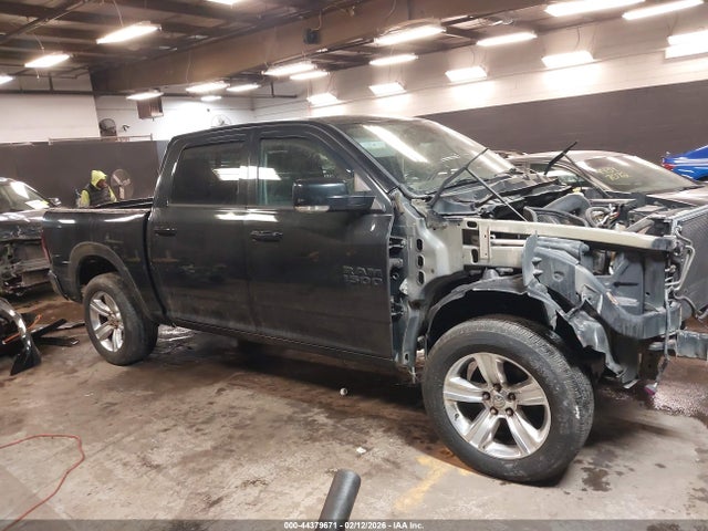 Продажа на аукционе авто 2016 Ram 1500 Sport, vin: 1C6RR7MT6GS120501, номер лота: 44379671