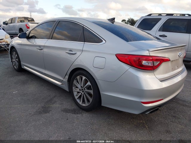 Hyundai Sonata Sport 2015 5NPE34AFXFH032196 Image 3