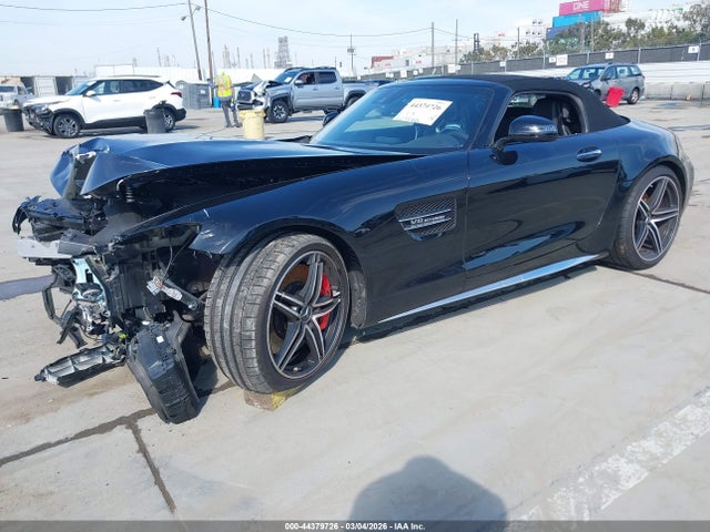 2018 MERCEDES-BENZ AMG GT C WDDYK8AA1JA014929 Photo 1