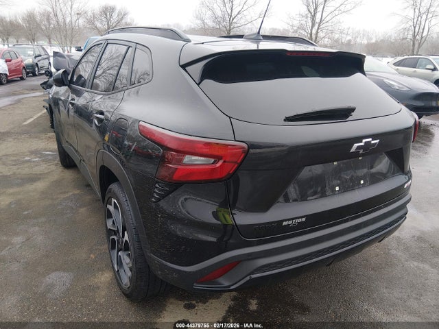 2025 CHEVROLET TRAX KL77LJEP8SC125361 Photo 2