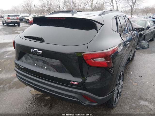 2025 CHEVROLET TRAX KL77LJEP8SC125361 Photo 3