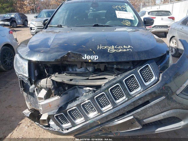 2018 JEEP COMPASS 3C4NJDBB5JT357185 Photo 5