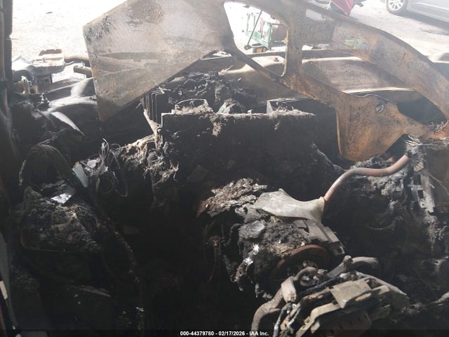 2017 CADILLAC ESCALADE ESV 1GYS4JKJ7HR298671 Photo 6