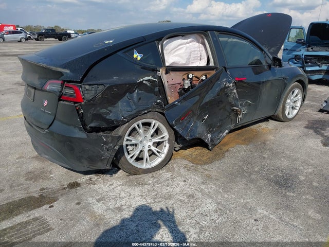 44379783 :رقم المزاد ، 7SAYGAEE6NF522054 vin ، 2022 Tesla Model Y Long Range Dual Motor All-wheel Drive مزاد بيع