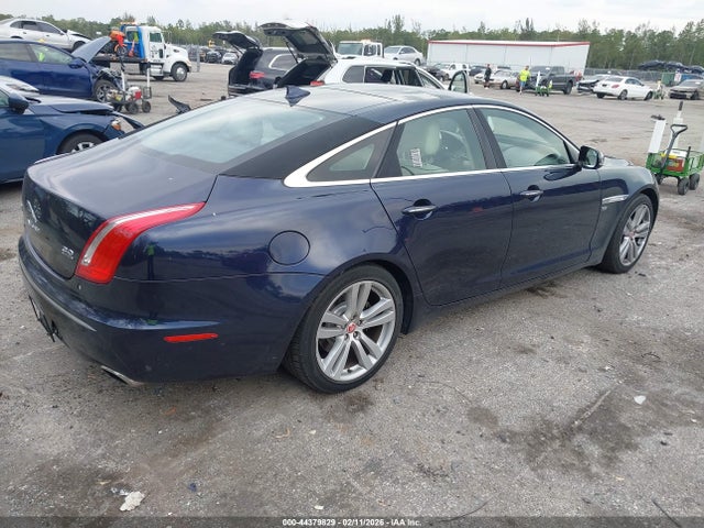 2014 JAGUAR XJ SAJWJ1CD9E8V66325 Photo 3