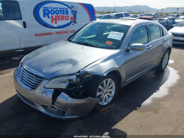 2013 CHRYSLER 200 1C3CCBBGXDN678472 Photo 1