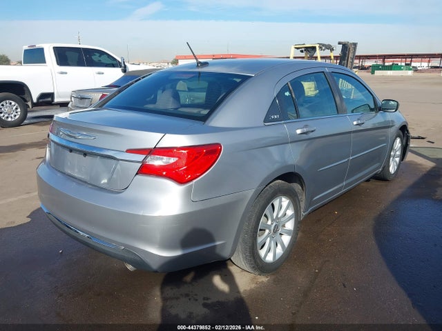 2013 CHRYSLER 200 1C3CCBBGXDN678472 Photo 3