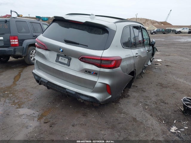 2022 BMW X5 M 5YMJU0C06N9L57309 Photo 3